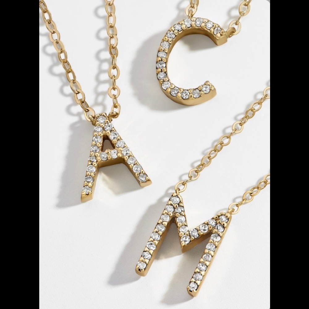 14kt gold diamond initial necklace✨✨